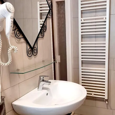 מלון Brotas רימיני